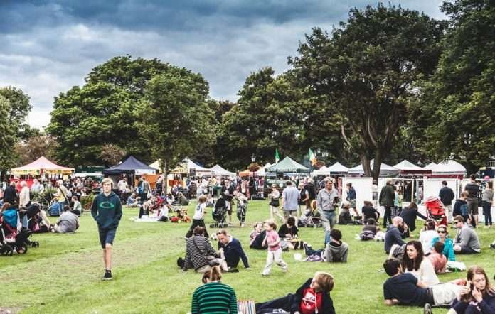 Sunday Market a Dun Laoghaire