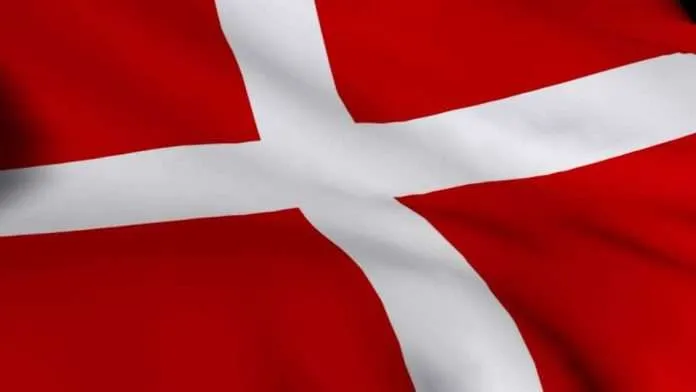 Qual è la Bandiera della Danimarca Qual è la Bandiera della Danimarca