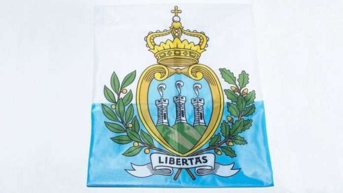 Qual è la bandiera di San Marino